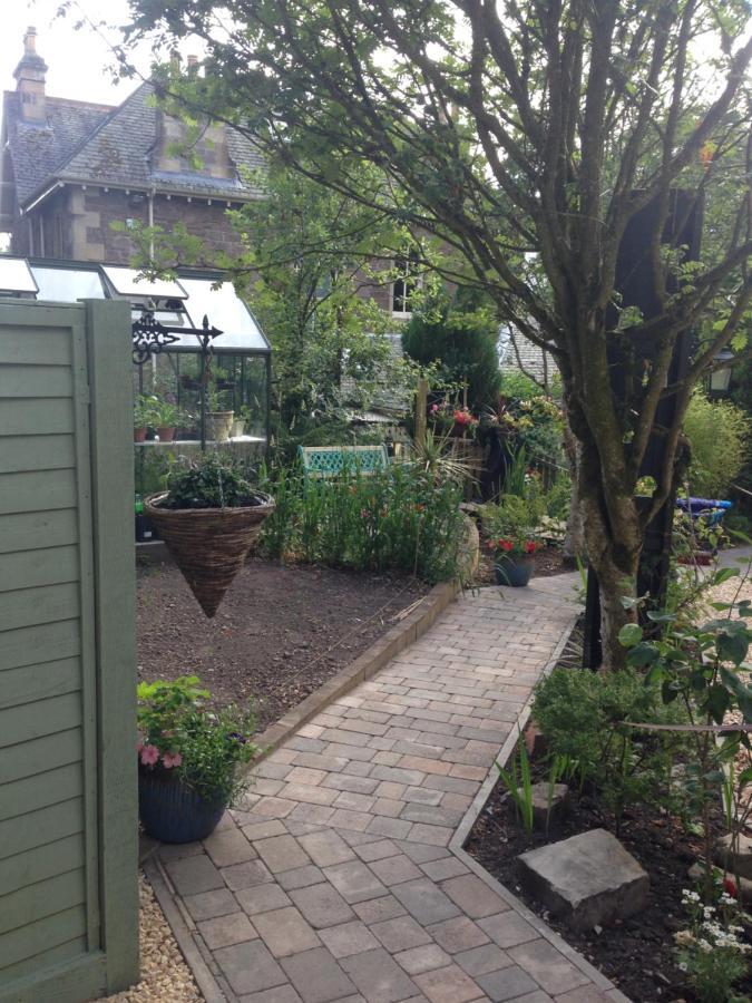 Rosemount Boutique Lanark
